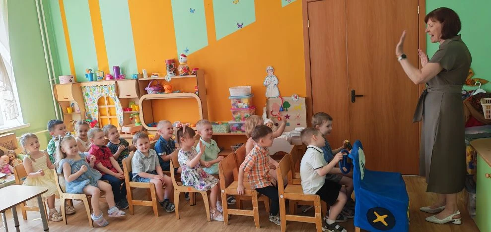 Итоговое  интегрированное занятие   " Путешествие в страну знаний" прошло в группе 2" Бусинки" Дети 