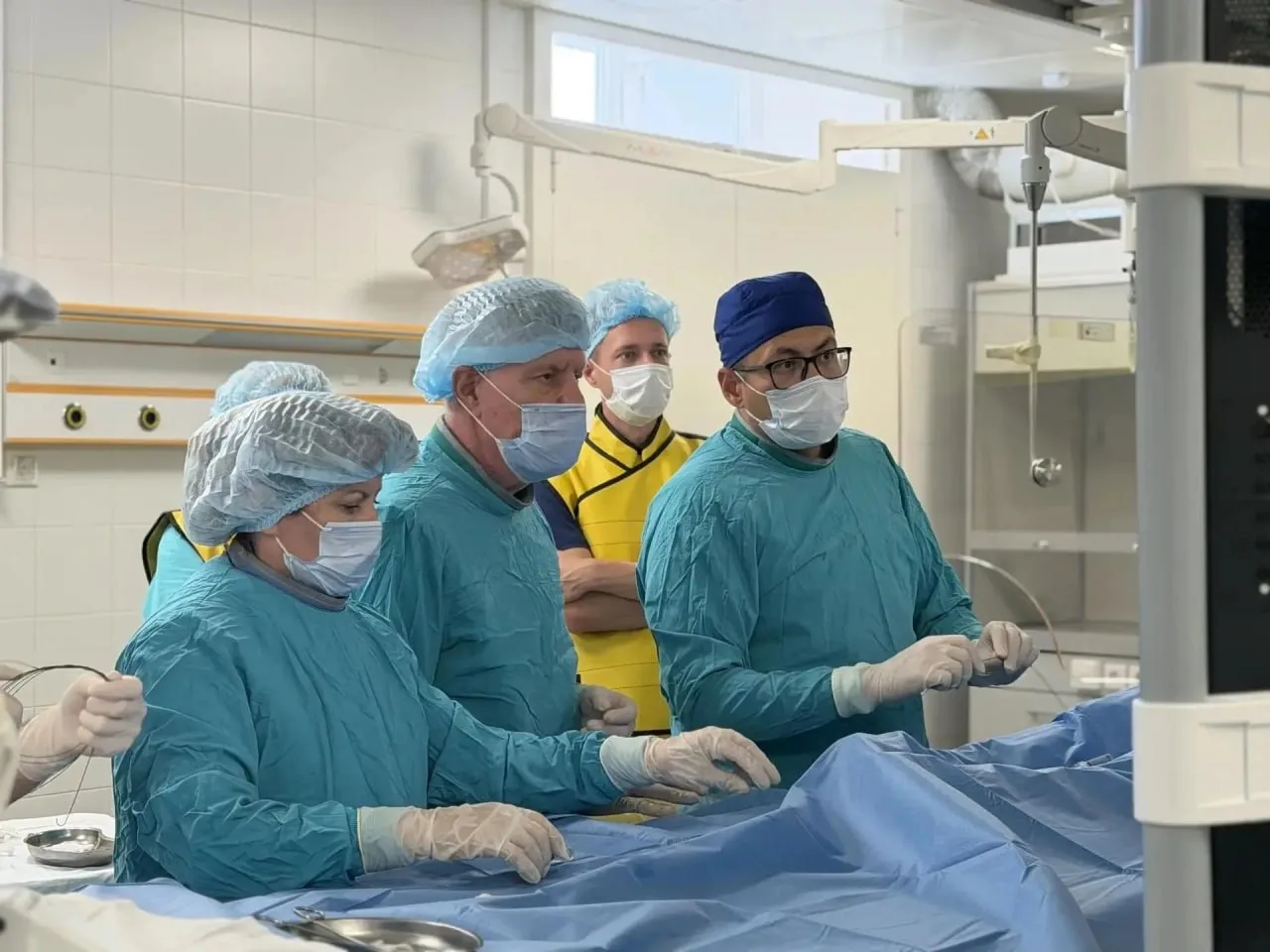 🏥👏 В Казани врачи сохранили матку пациентке с миомой благодаря новой технологии

👩‍⚕️ Специалисты