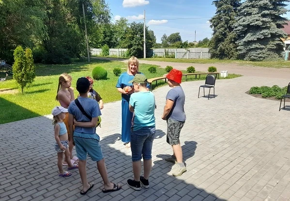 💥8 июля, в День семьи, любви и верности, специалисты досугового центра и библиотеки с. Новая Пятина