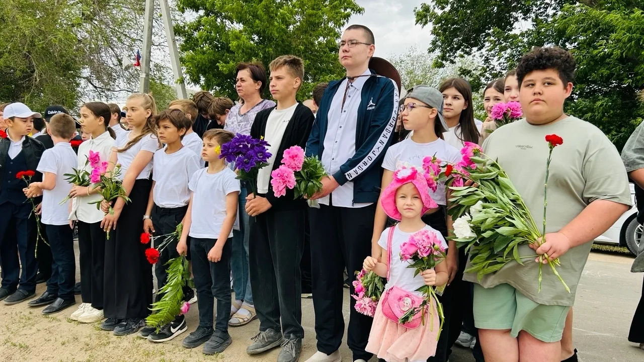 28 мая на Аллее Памяти состоялось торжественное открытие мемориальных досок  нашим земл...