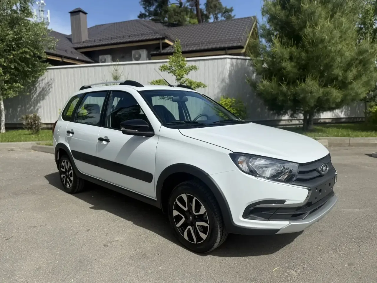 🚗LADA Granta Cross 
1.6(106л.с)МТ 2026г.
Абсолютно Новый Автомобиль!
На Гарантии!
Пред максимальная