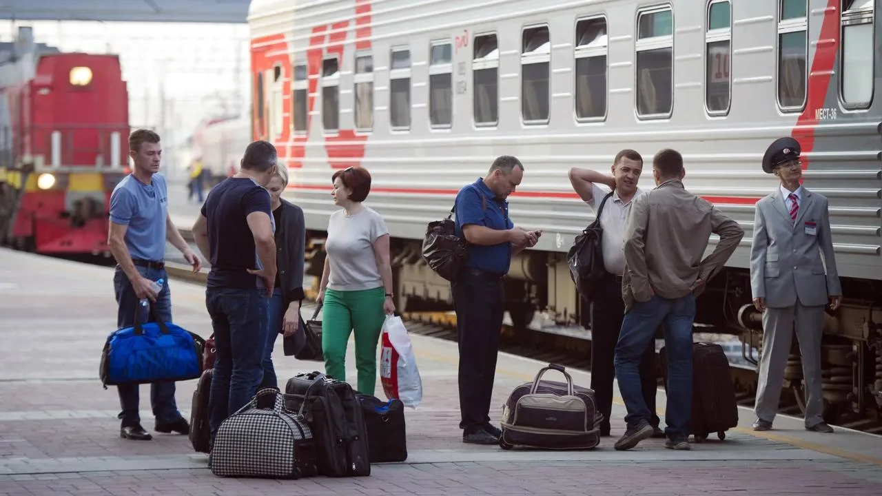 В Сызрани с начала года с железнодорожных вокзалов отправились более 417 тысяч пассажиров.