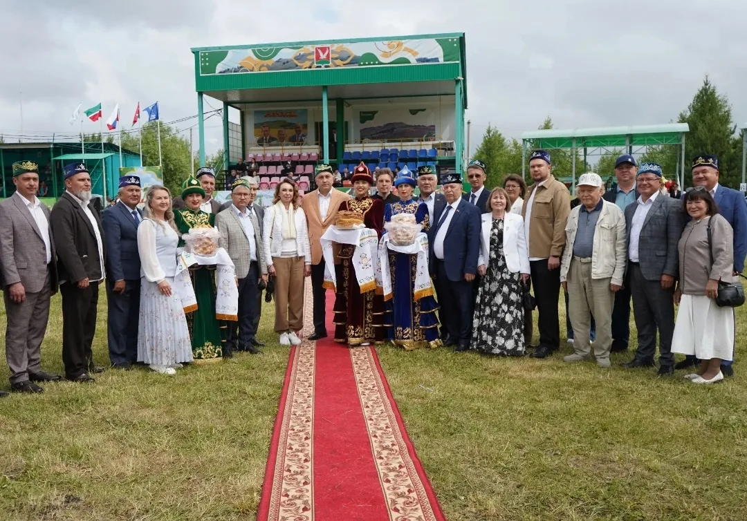 Национальный праздник Сабантуй в Азнакаево традиционно проходит с большим размахом на городском майд