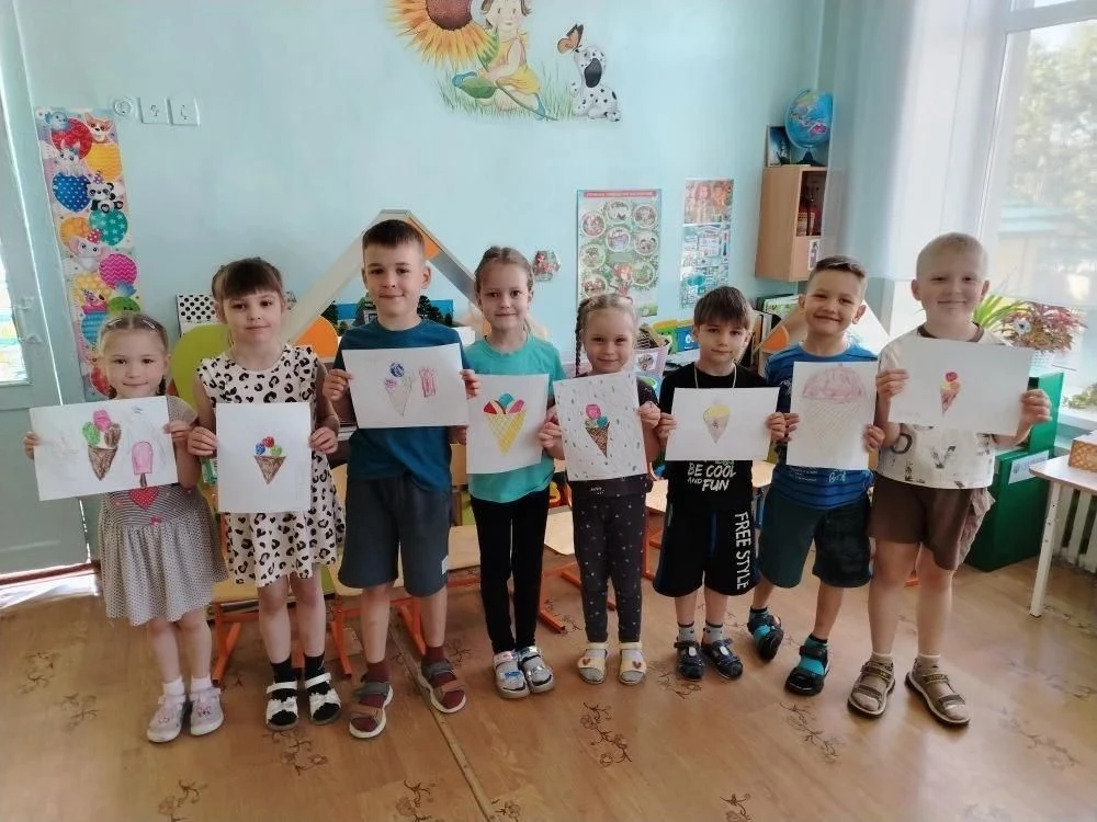 10 июня отмечается сладкий праздник – "Всемирный день мороженого"🍨.
В нашем детском саду прошел ден