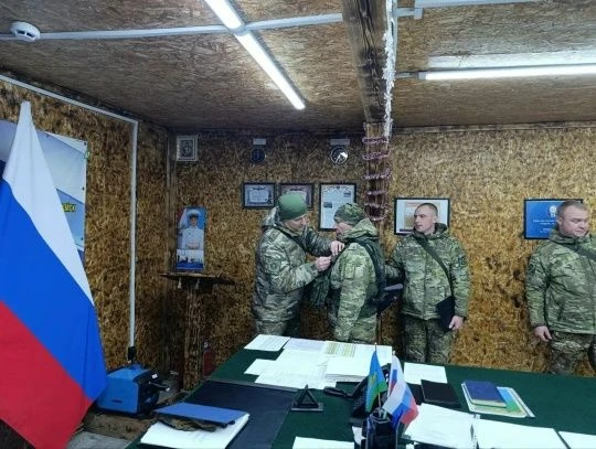 В эти дни, наполненные гордостью и памятью. Зинаков Виталий Павлович, папа нашего ученика, передаёт 