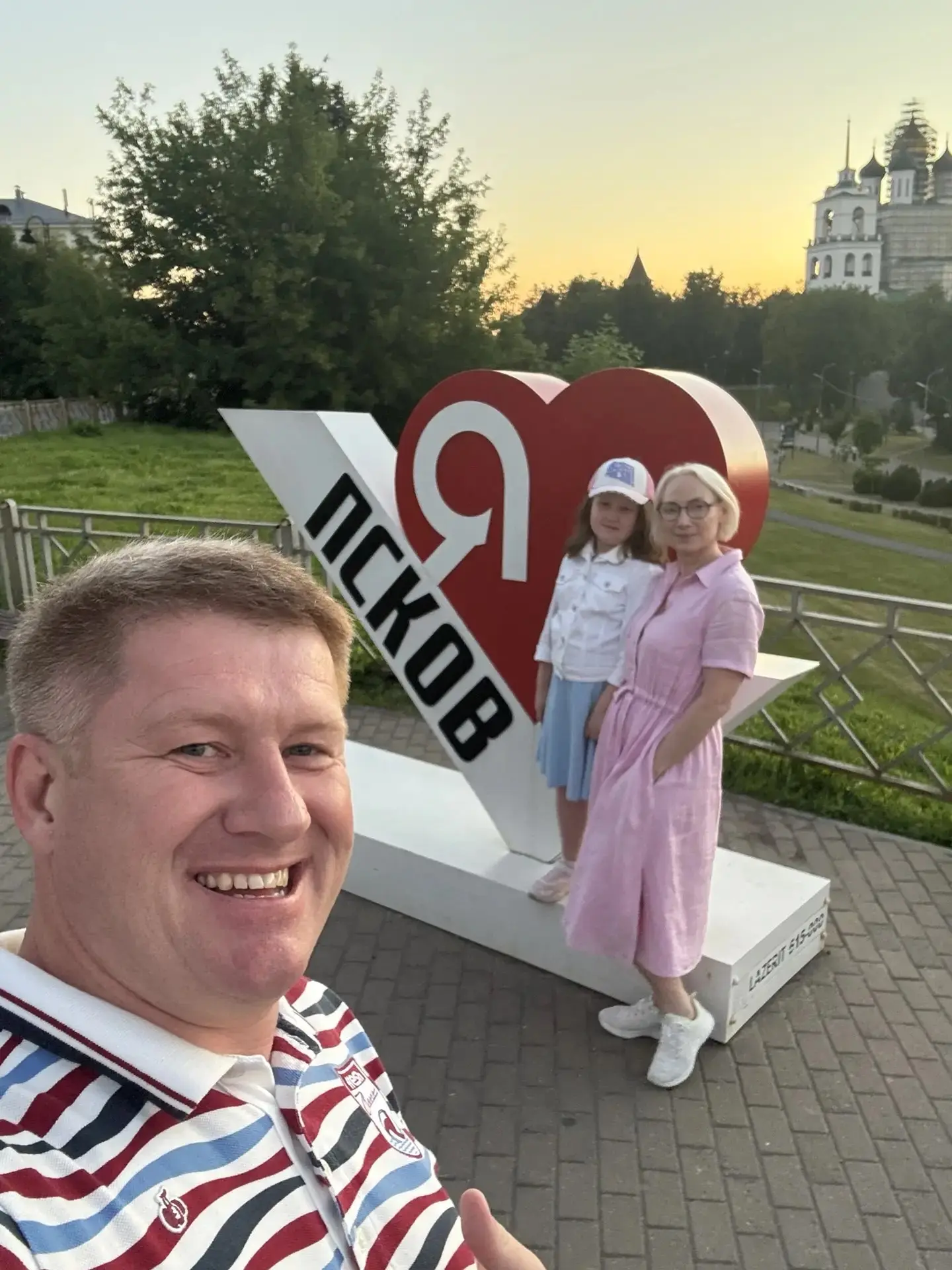 📸 #лето444 в Псковской области☀️

🧭 Мария, ученица 3‑го «Э» класса, отправилась в путешествие по П