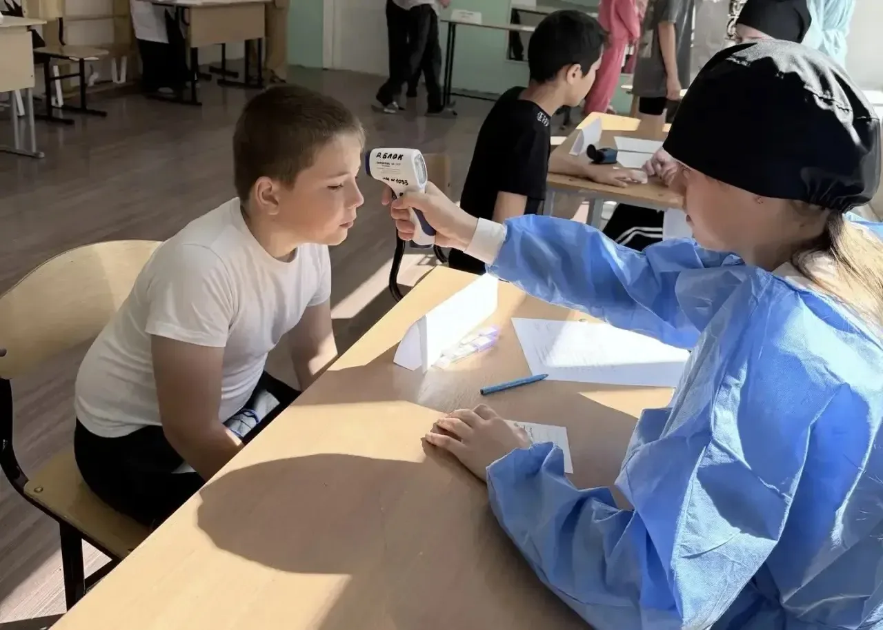 В Лесозаводске школьники провели День здоровья для младших классов

10 июня в школе № 34 прошёл День