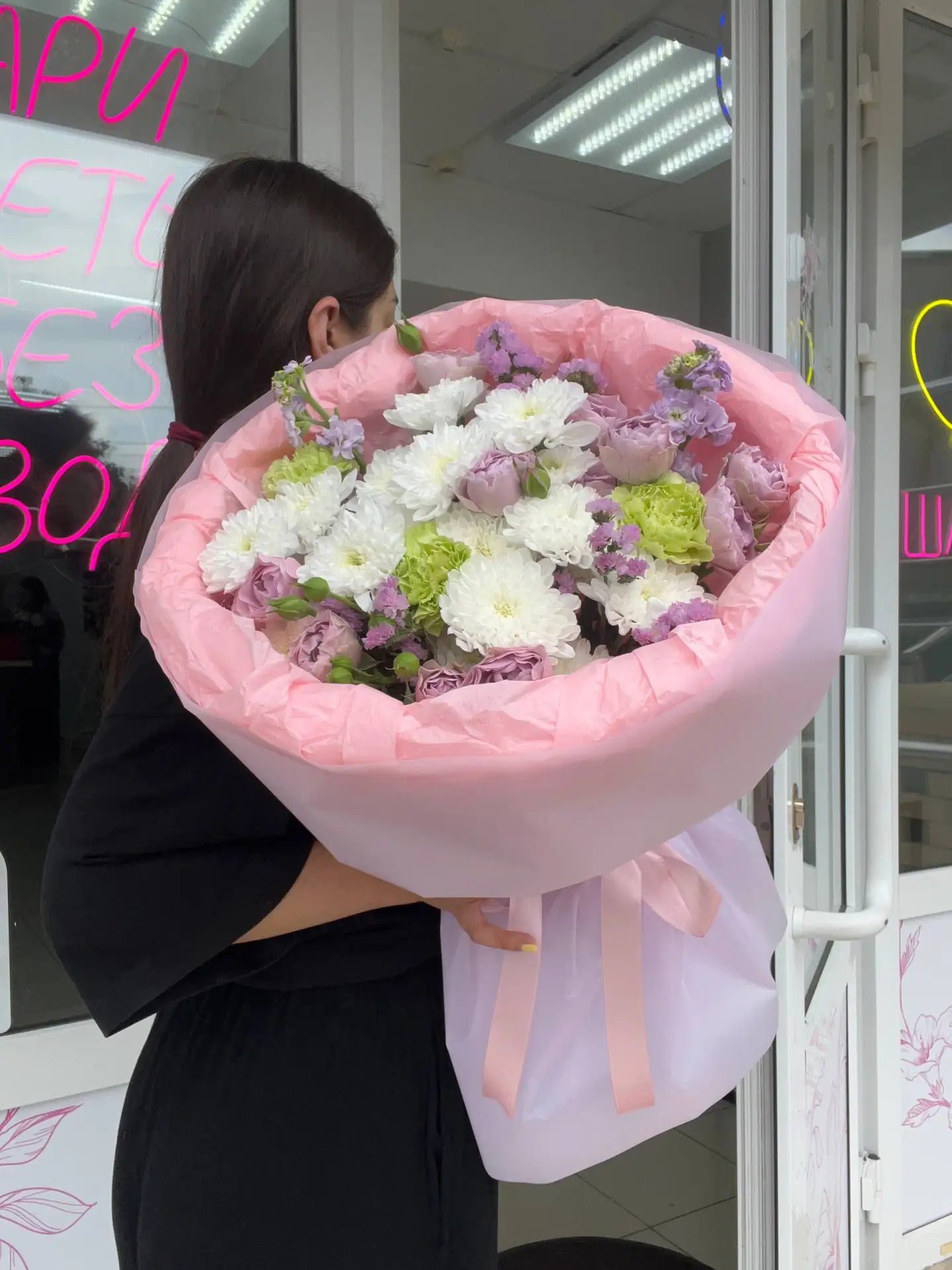 🌻 Август заканчивается, а значит, совсем скоро — 1 сентября! 📚✨