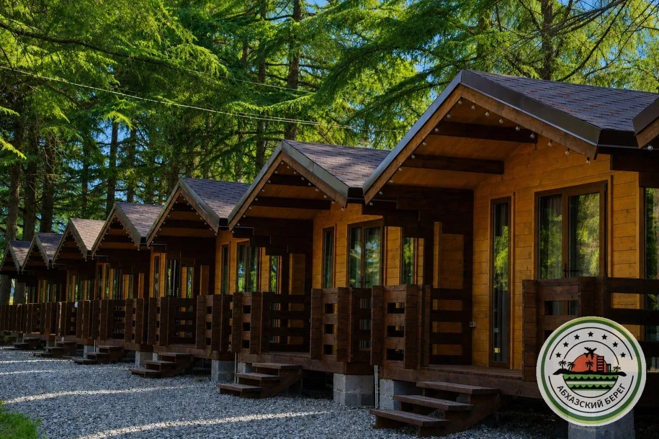#ПИЦУНДА Молочный совхоз   “КЕДРОВЫЙ” - эко-отель с бассейном в соснах 🌲  🏖 до пляжа 8 минут пешком 