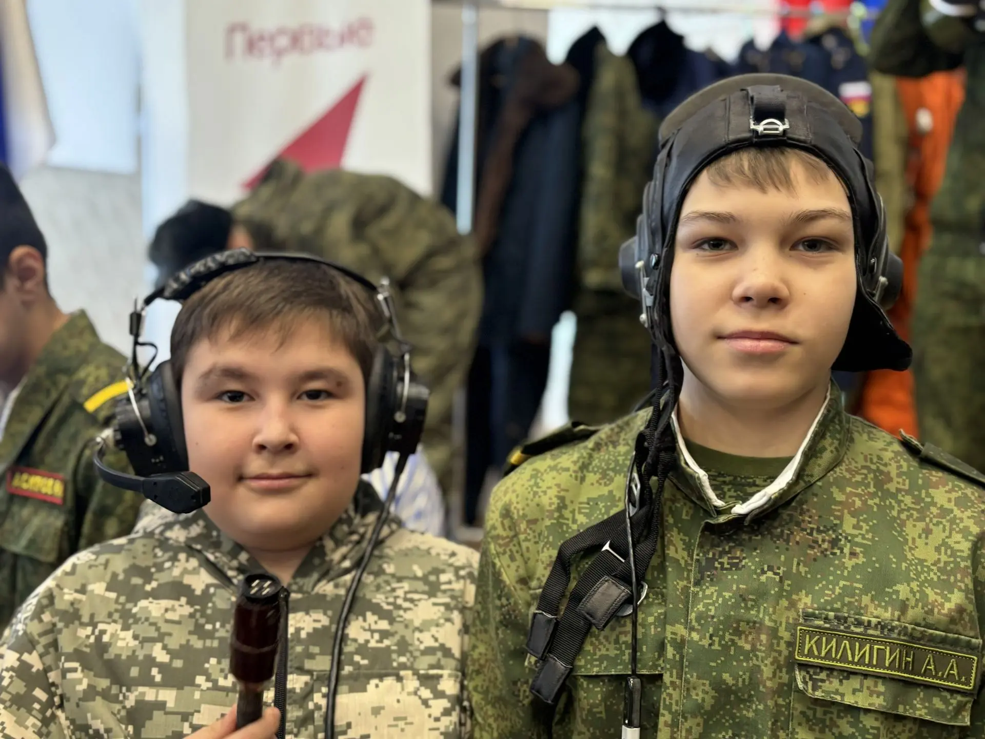 ✈️ Небо становится ближе: в гостях у кадетов — настоящие асы! Весенний лагерь наших кадетов продолжа