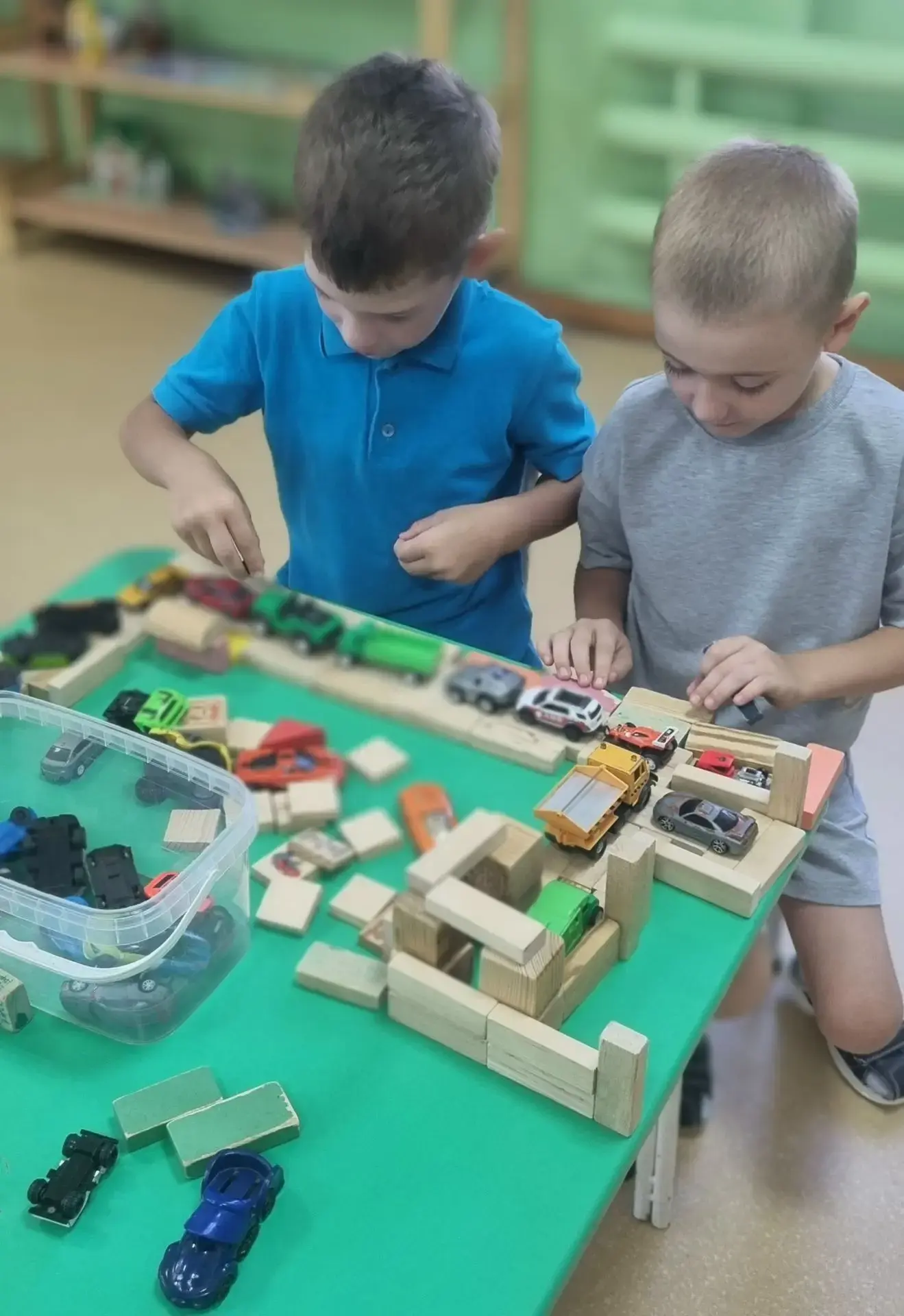 LEGO‑конструирование для дошкольника — лёгкая дорога к познанию. Опыт, который ребёнок получает в хо