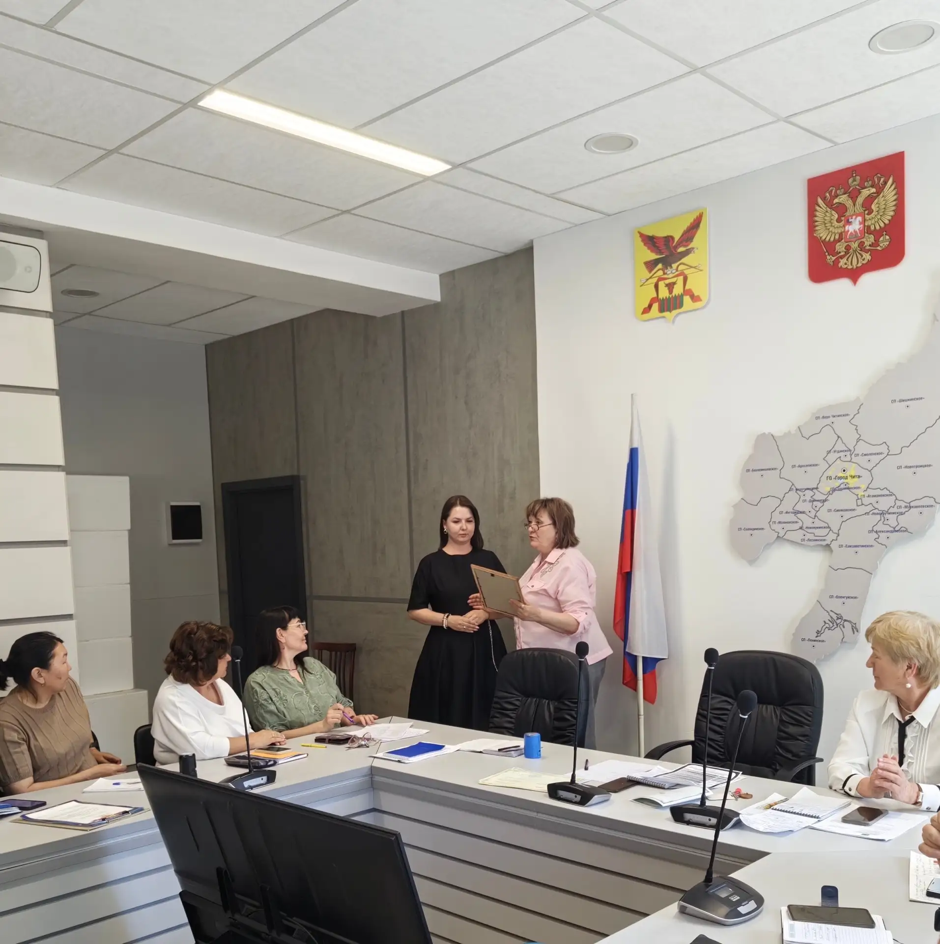 🔸 Школьная столовая — это особое место в школе, где ученики проводят перемены, отдыхают и общаются. 