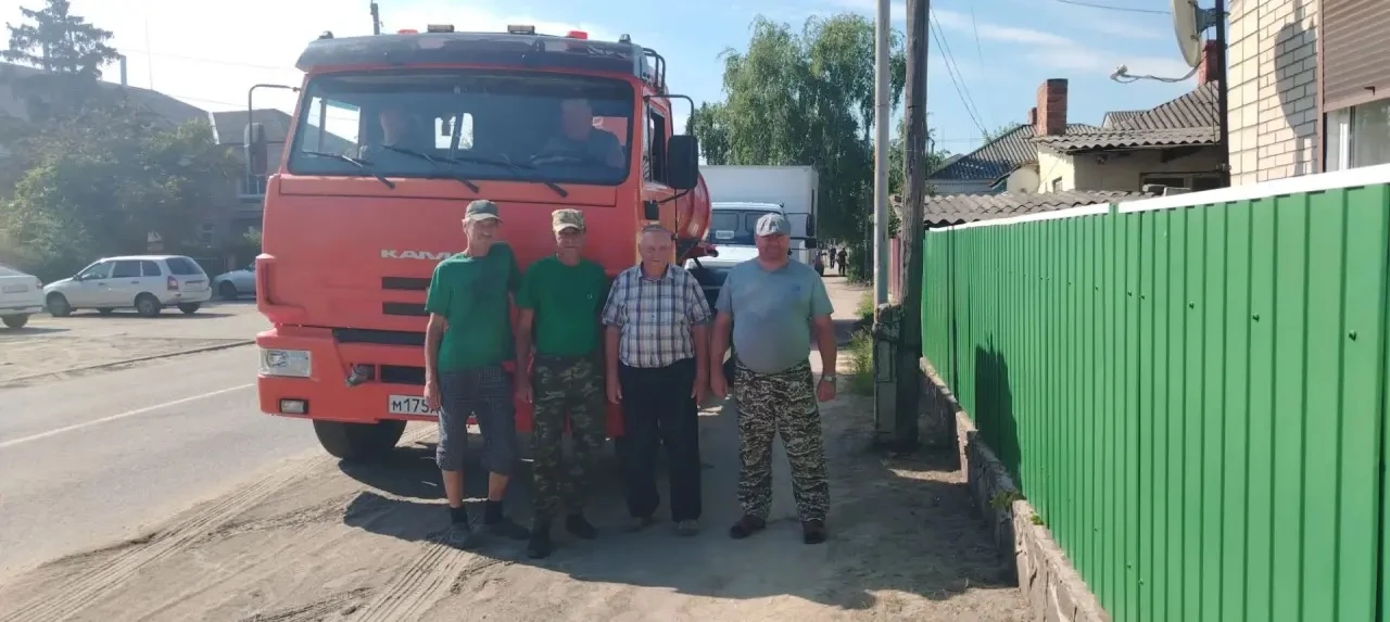 Коллектив МУП «Отрог» от всей души поздравляет с 80-ти летием Наполова Василия Николаев...