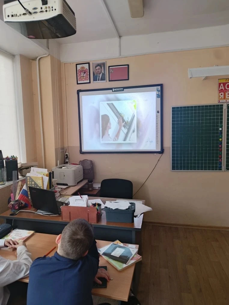 В школе состоялась важная акция под названием «Безопасные окна». Каждый год такие мероприятия станов