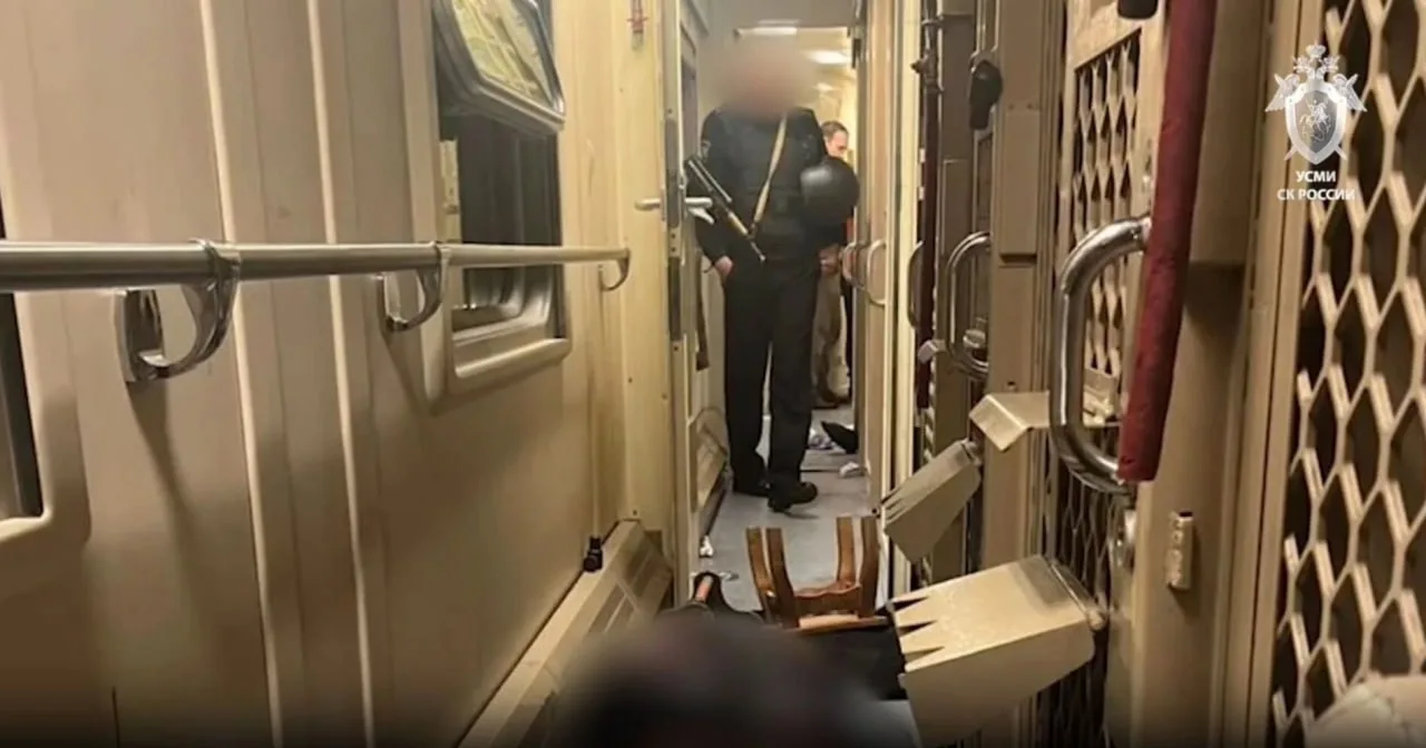 ❗️ В больнице скончался один из сотрудников ФСИН, раненных при нападении на конвоиров в...