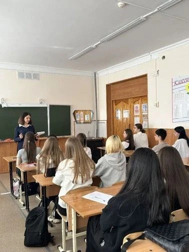 На КМВ стартовал цикл мероприятий по финансовой культуре для школьников