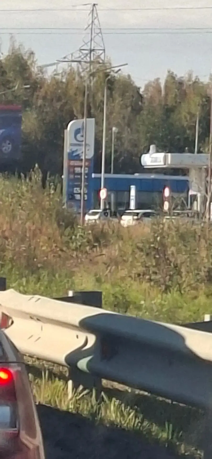 Газпром энергетик, подскажите, пожалуйста, какой тут бензин? Не видно.... Вроде и нет 95