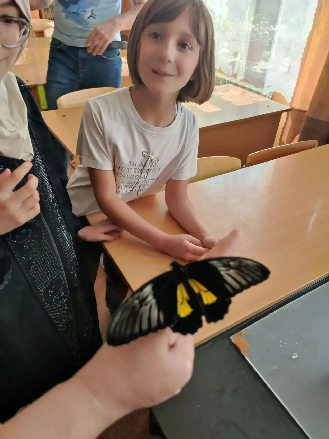 🦋Шоу бабочек порадовало ребят из пришкольного лагеря МБОУ "Школа №13" Вахитовского района города Ка