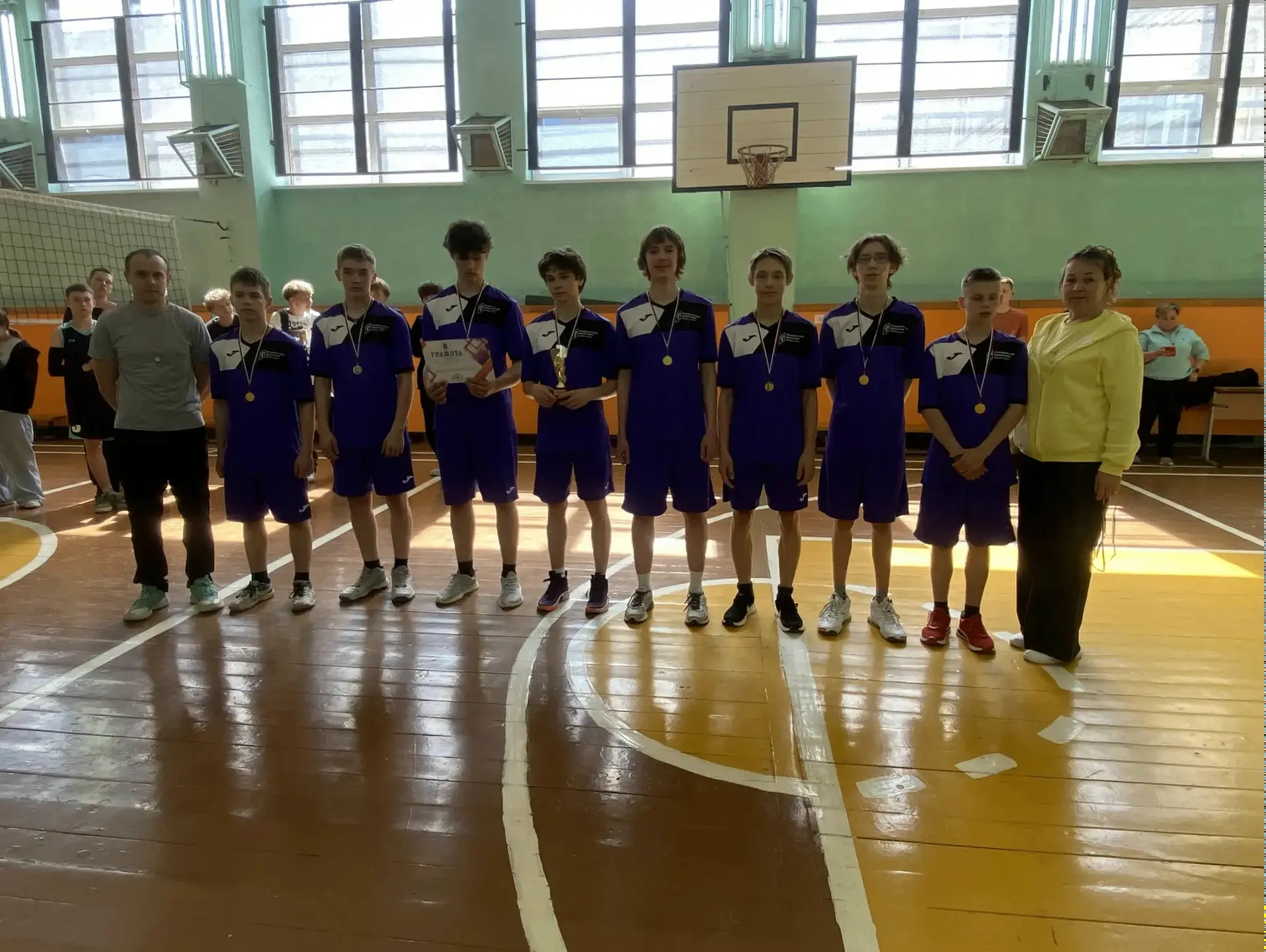 🥇С огромной радостью и гордостью сообщаем: команда юношей нашей школы завоевала 1‑е место в соревно