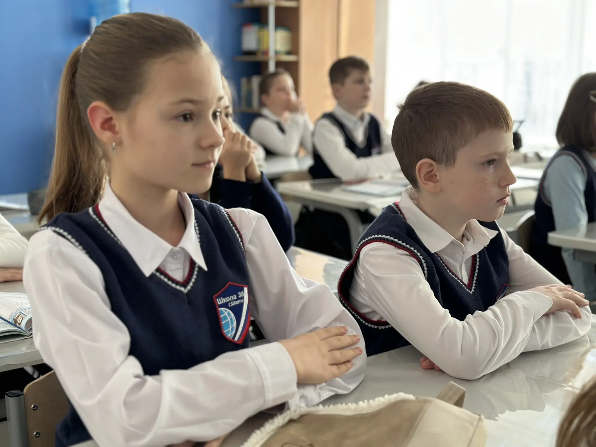 0️⃣2️⃣.0️⃣2️⃣.2️⃣0️⃣2️⃣6️⃣-Традиционная церемония поднятия Государственного флага и исполнение гимна