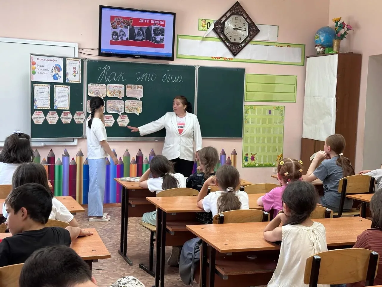 🗓 22 июня — День памяти и скорби

В лагере дневного пребывания детей «Радуга» прошло тематическое м