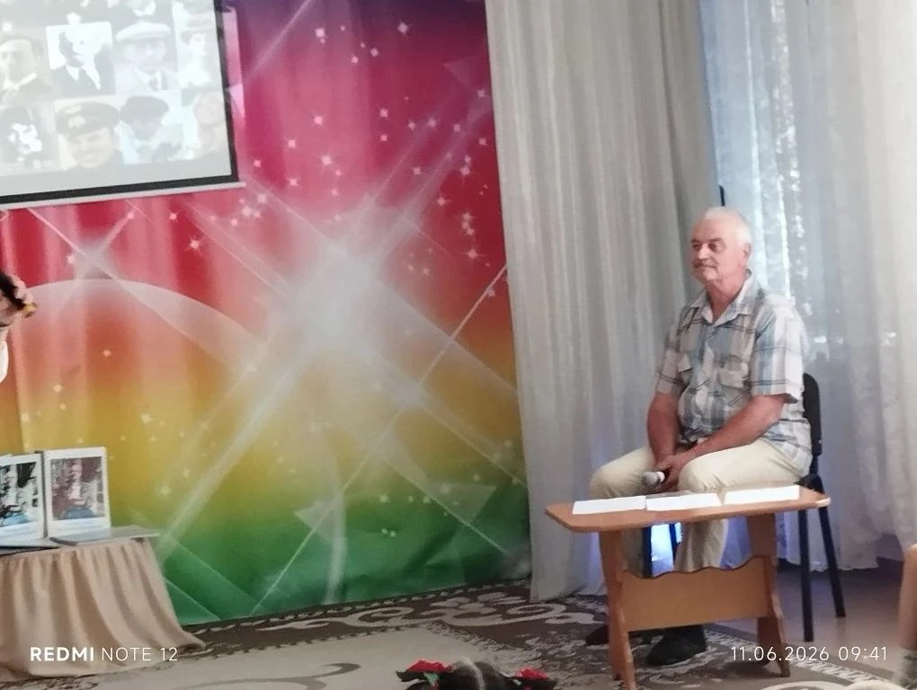В преддверии праздника «День России» в наших группах — «Капельки», «Семицветик» и «Радуга» — состоял