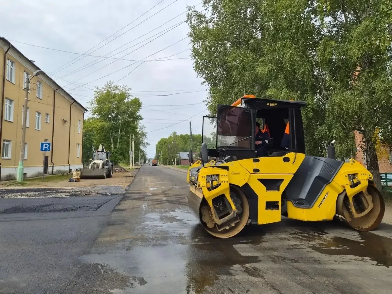 🚧 Продолжаем работы на ул. 40 лет Октября в Лесосибирске!