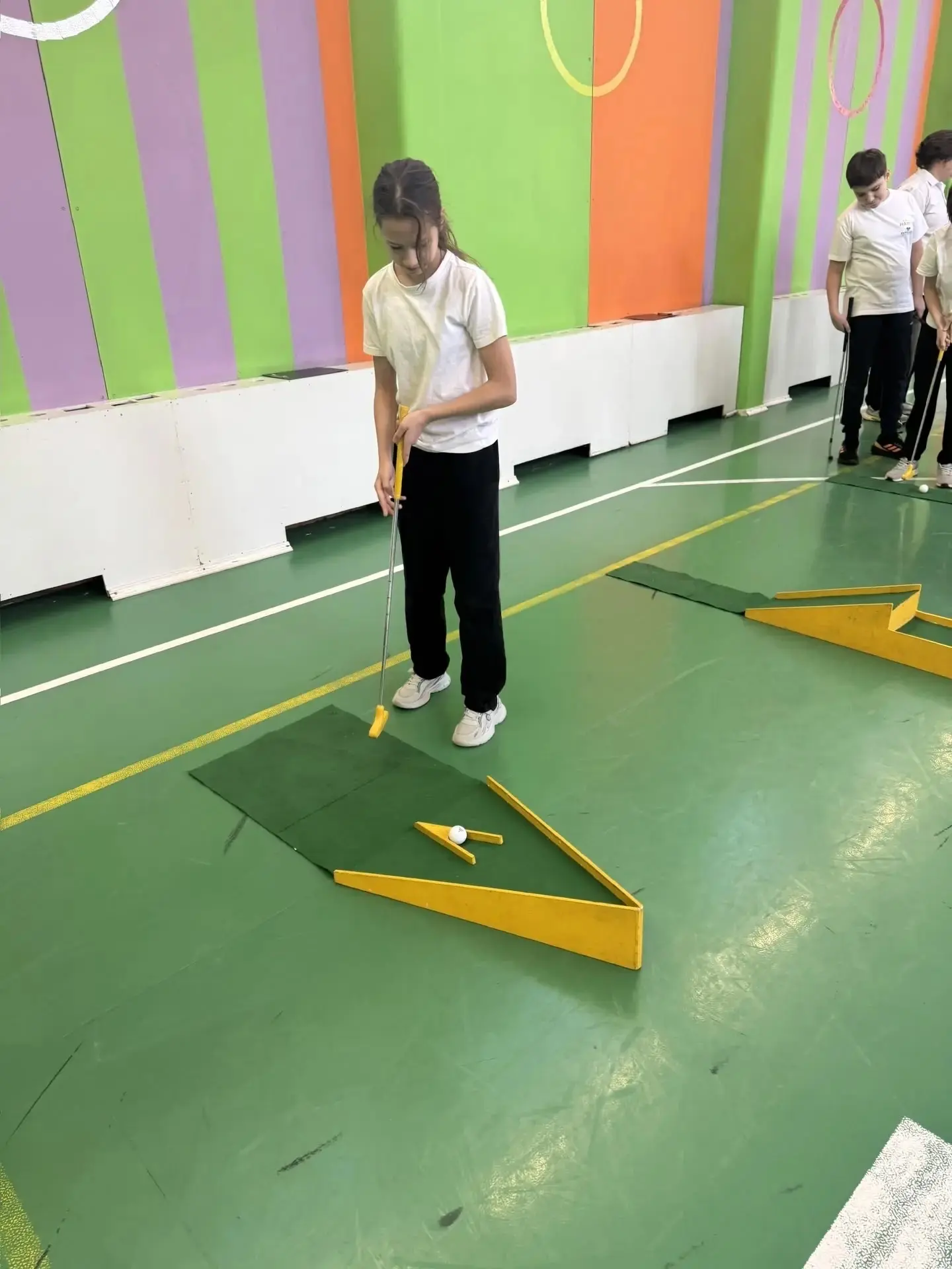 🏌️‍♂️ Баркова Ольга, Смирнова Ангелина, Колесников Сергей достойно представили нашу школу в турнире 