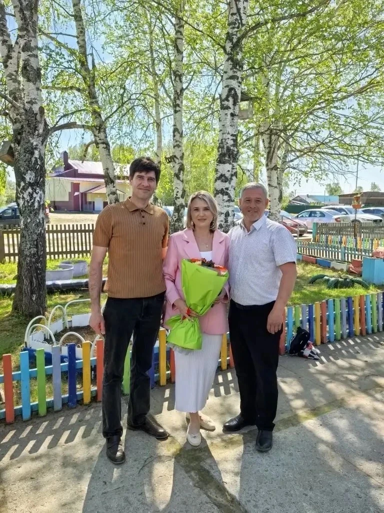 Поздравляем с Днем рождения председателя Думы Наталию Владимировну Кочук. Уважаемая Нат...