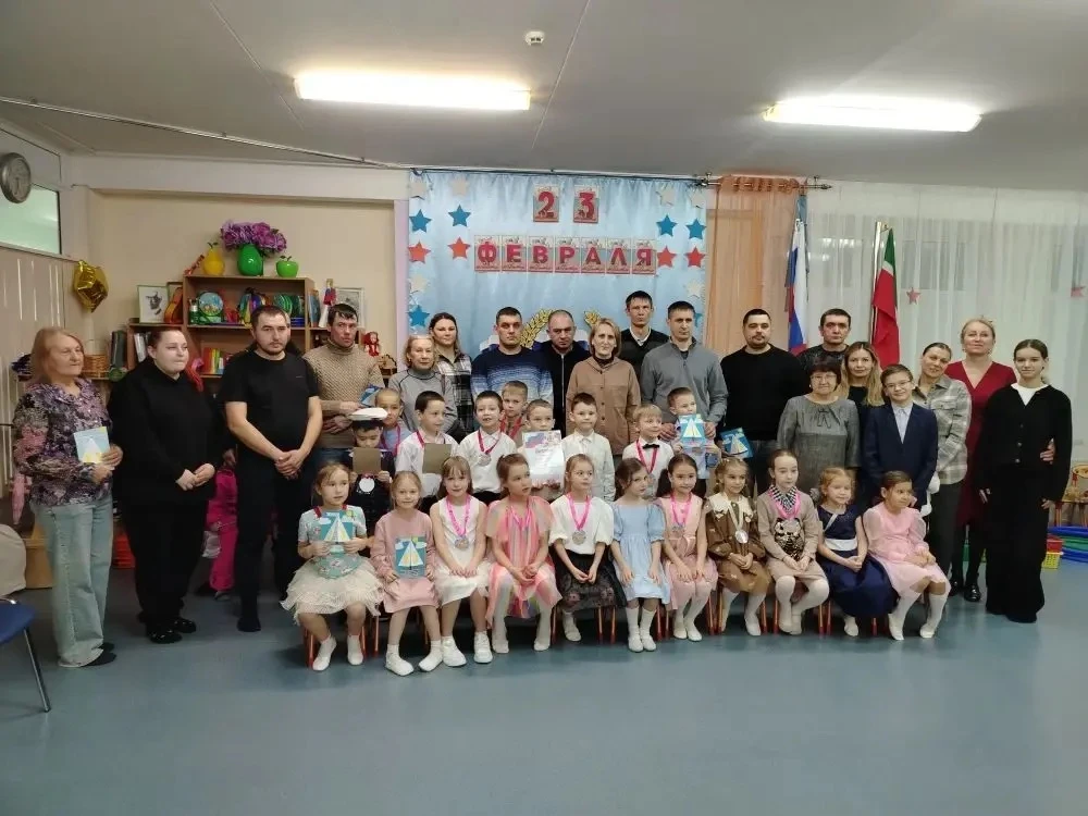 🎉Дорогие папы и наши маленькие защитники!
Сегодня в нашем детском саду прошел замечательный праздни