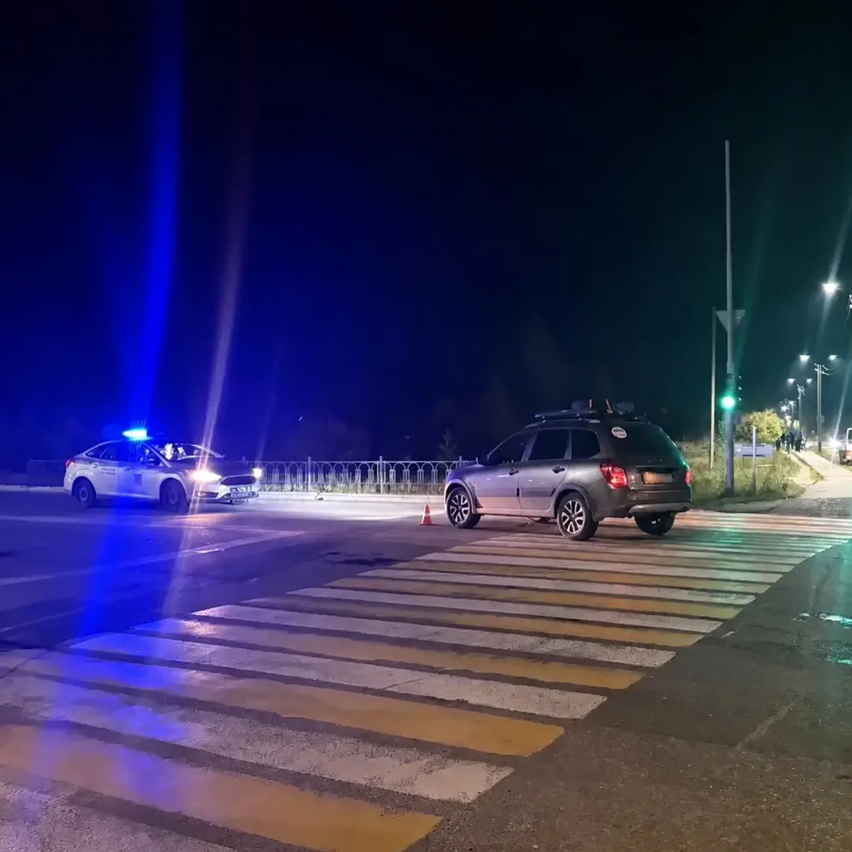 В Ноябрьске машина сбила ребенка на пешеходном переходе
