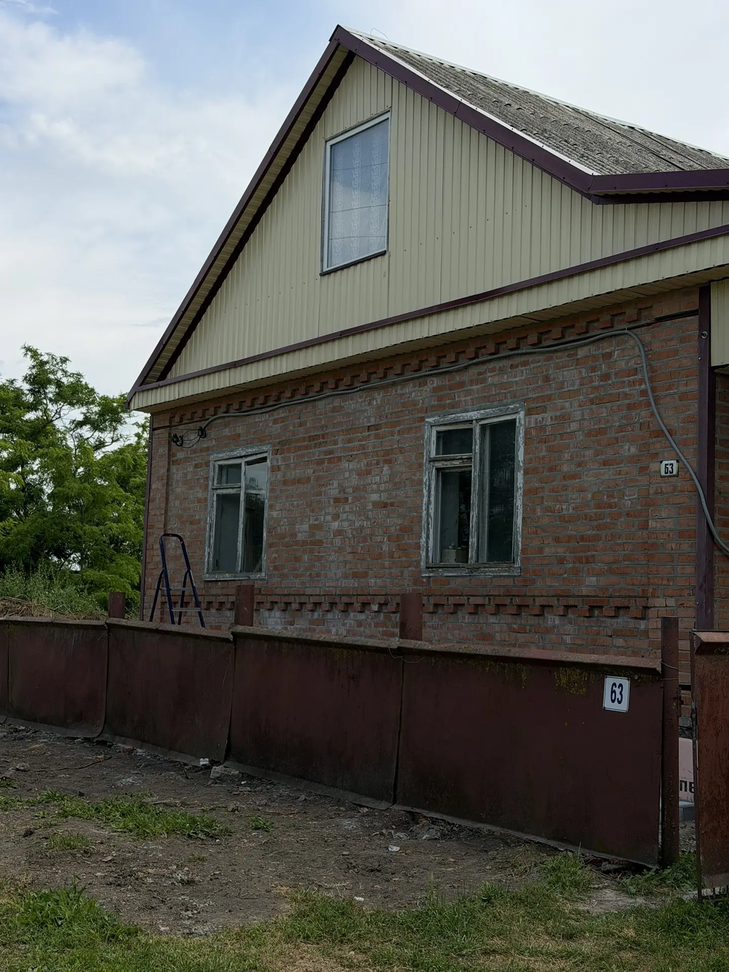 Вчера в нашем доме появились новые окна🪟

Потихоньку продвигаемся🙏