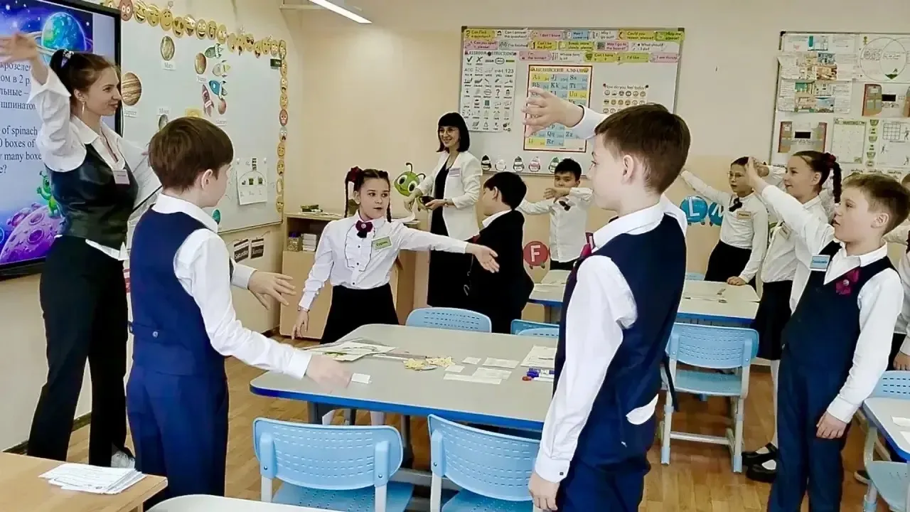 Полет к Планете Чисел!  Ученики 3 «Г» класса совершили межзвездное путешествие под названием «Space 