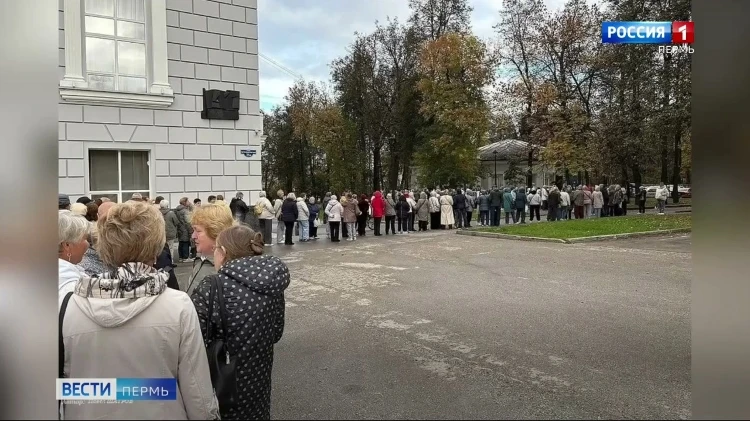 Культурный ажиотаж: пенсионеры выкупили по акции 1500 билетов в театр оперы и балета