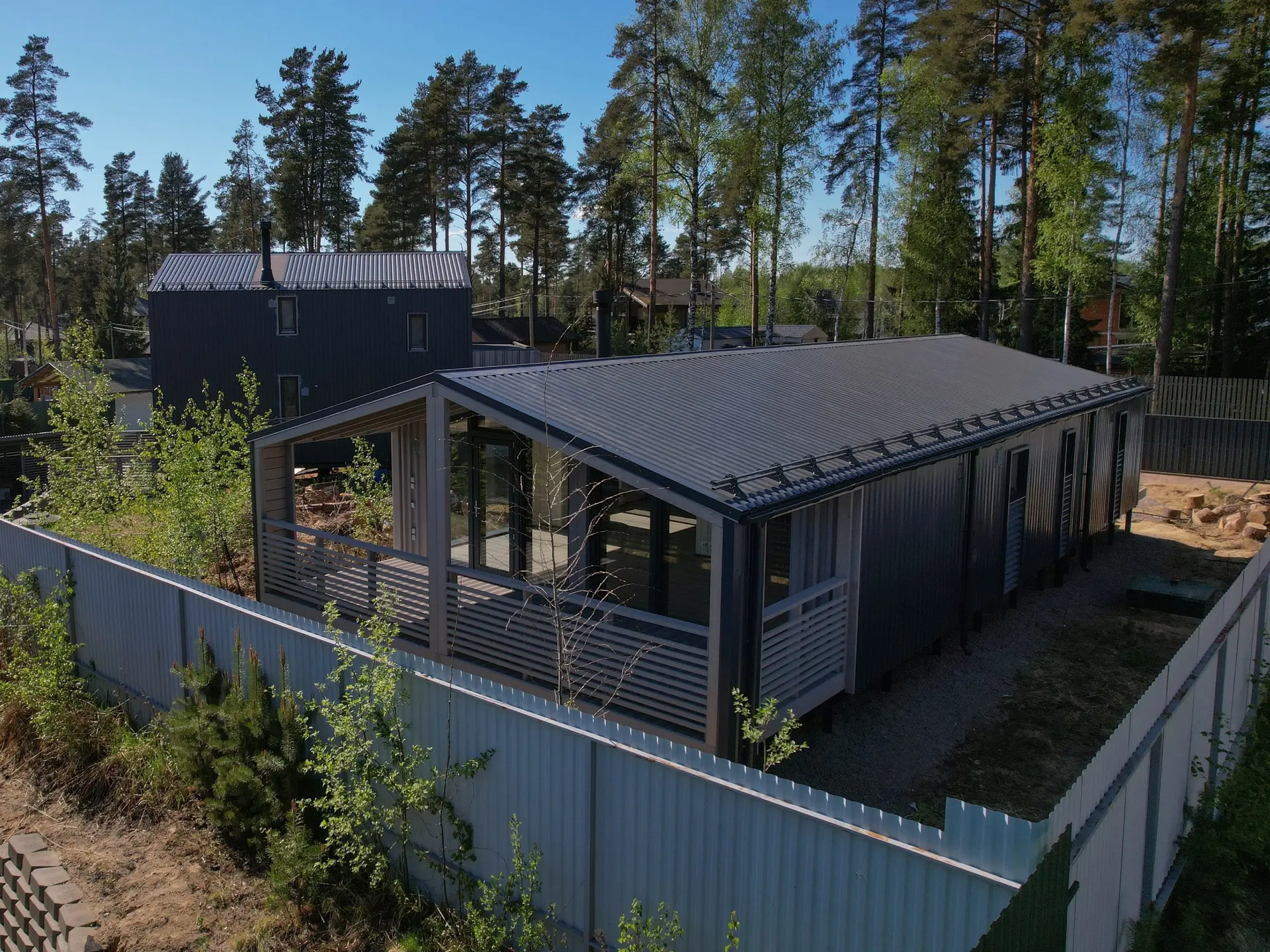 Барн – одноэтажная модель HoltsovHouse с двускатной кровлей, которая становится всё бол...