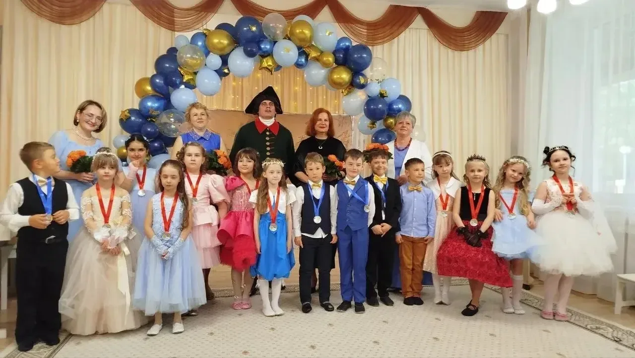 ✨🎓 28 мая в нашем детском саду состоялось по‑настоящему торжественное и необыкновенно ...