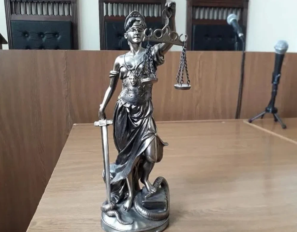 Шуйский городской суд защитил трудовые права уволенного работника.