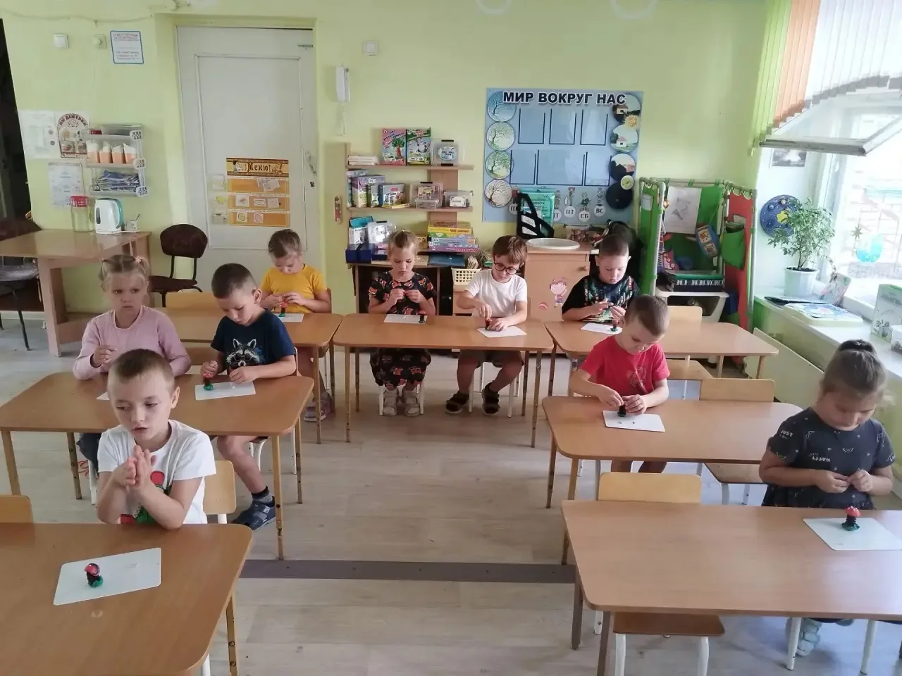 Мухомор  красив, хорош,