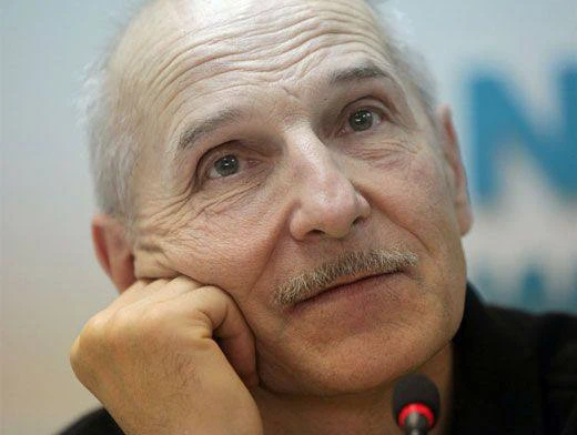 Чего это Пётр Николаевич всё про Бога? А про кого ещё? Бог — Солнышко. А лучики — это мы. Чем мы бли