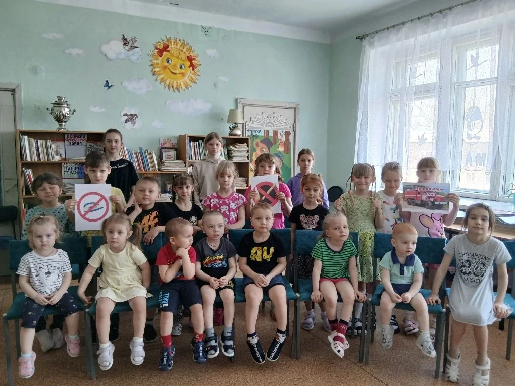 30 апреля - День пожарной охраны России. Воспитанники детского сада побывали в сельской...