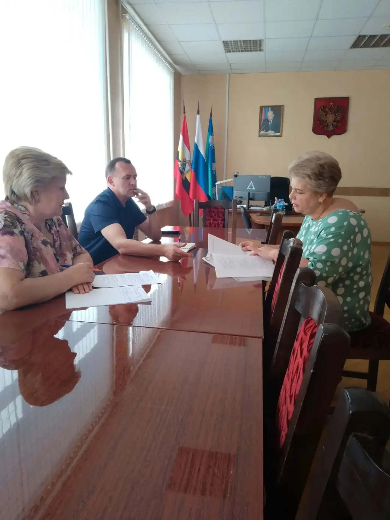 👥Сегодня глава администрации Железнодорожного округа Игорь Колышев провел прием граждан по личным в
