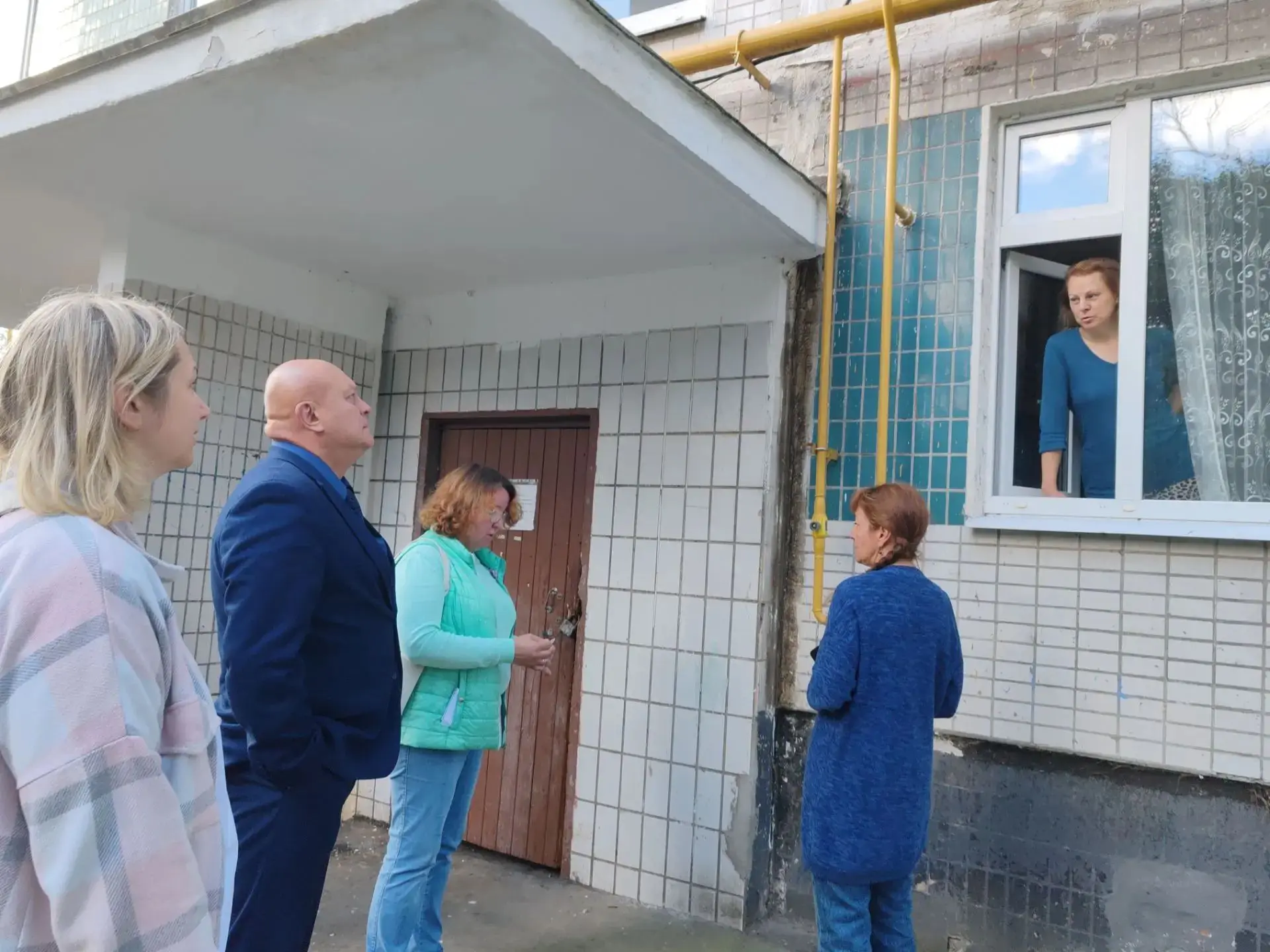 Заместитель главы Геннадий Федичев провёл обход территорий по адресам: проезд Строителе...