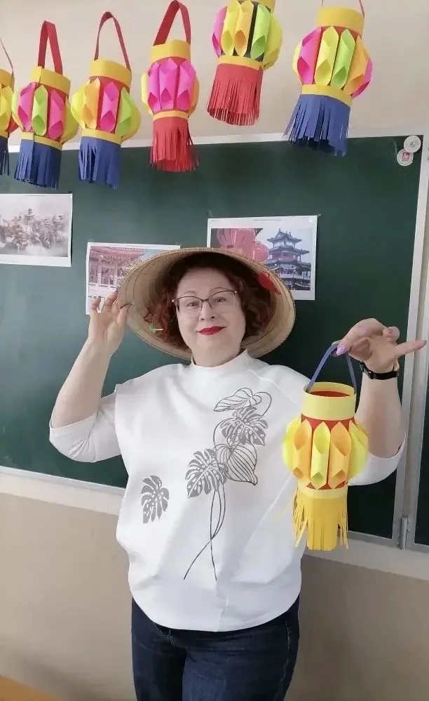 🏮В рамках школьного интеллектуального дня «День Китая», в Корпусе 3, состоялся яркий  и познавательн