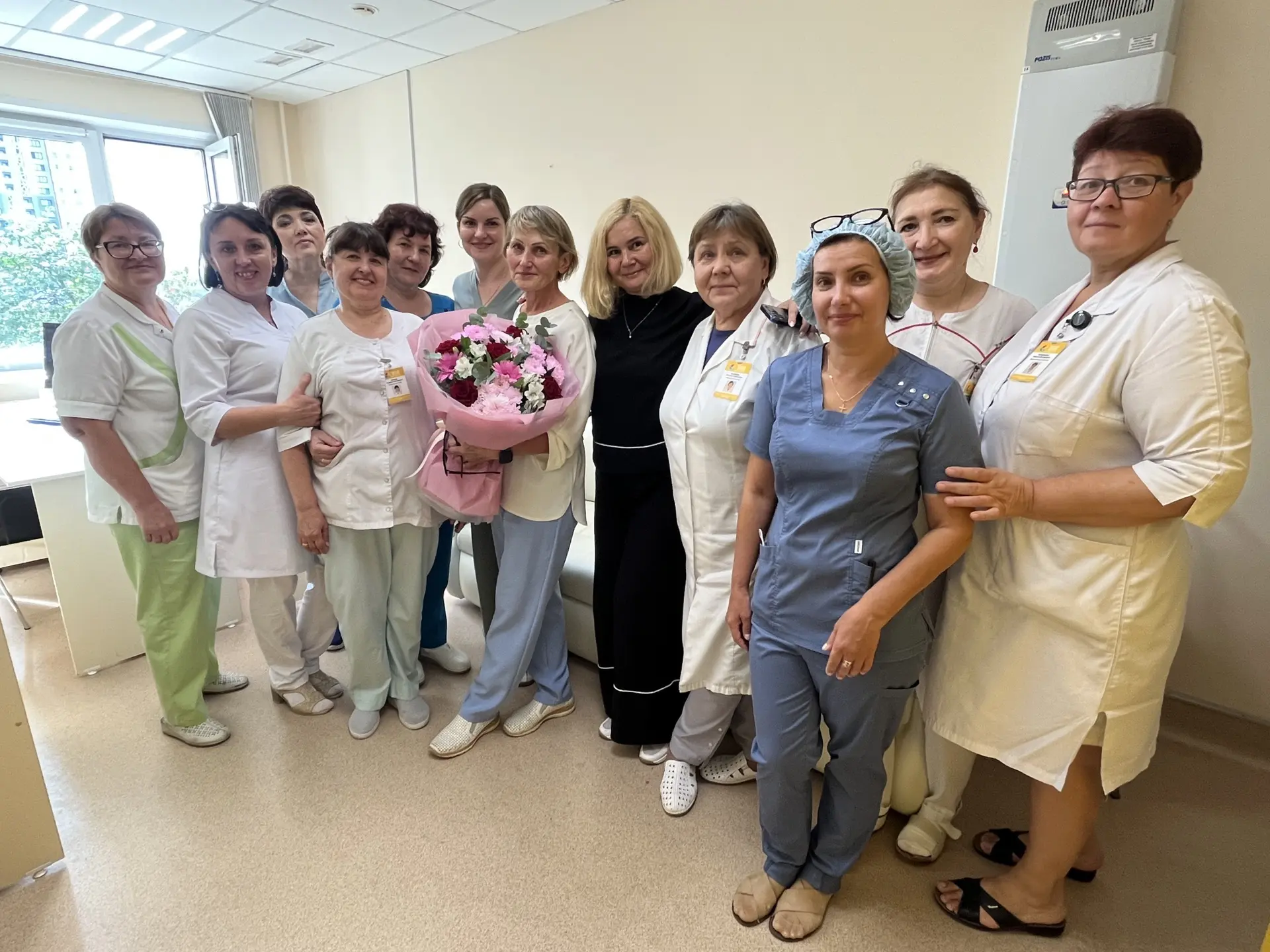 КДМЦ благодарит Зульфию Габбасову за 40 лет верности профессии