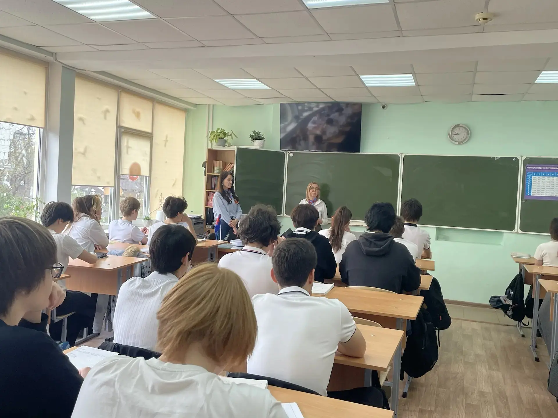 Для девятиклассников школы №4 провели профориентационное мероприятие  В МБОУ СОШ №4 им. В.М. Евскина