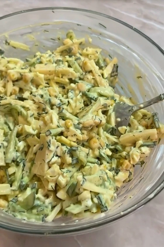 ПРОСТОЙ И ВКУСНЫЙ САЛАТИК 🥗 Сохраняйте рецепт!