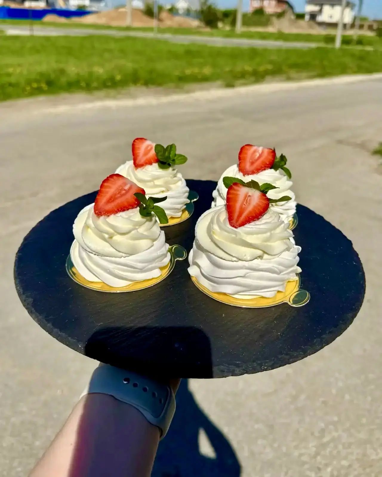 Сегодня в наличии нежнейшие 🎈 десерты :