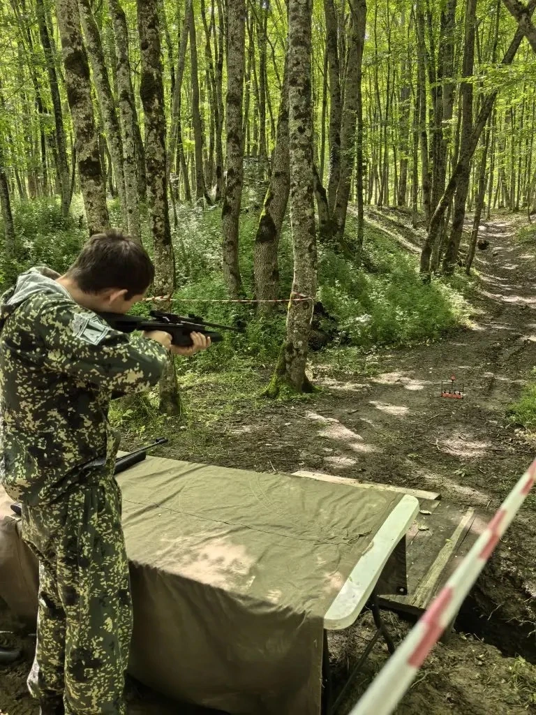 🔥 Команда Анапского индустриального техникума приняла участие в военно-тактической игре «Рекрут 2.0»