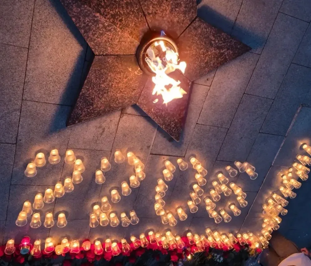 🕯️ Свеча памяти — от сердца каждого к сердцу всей страны

22 июня — День памяти и скорби. Эта скорб