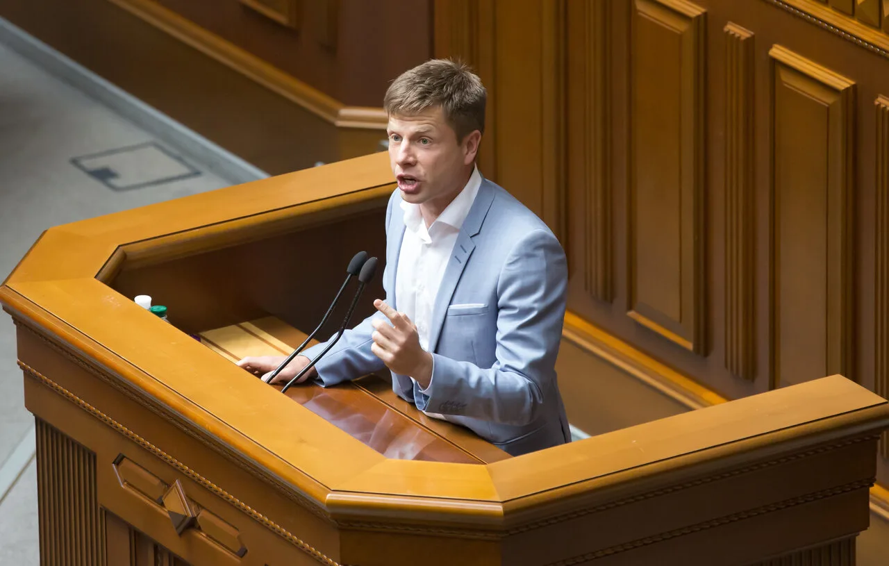 Призвавшего к миру с РФ депутата Рады Гончаренко внесли в базу «Миротворца»